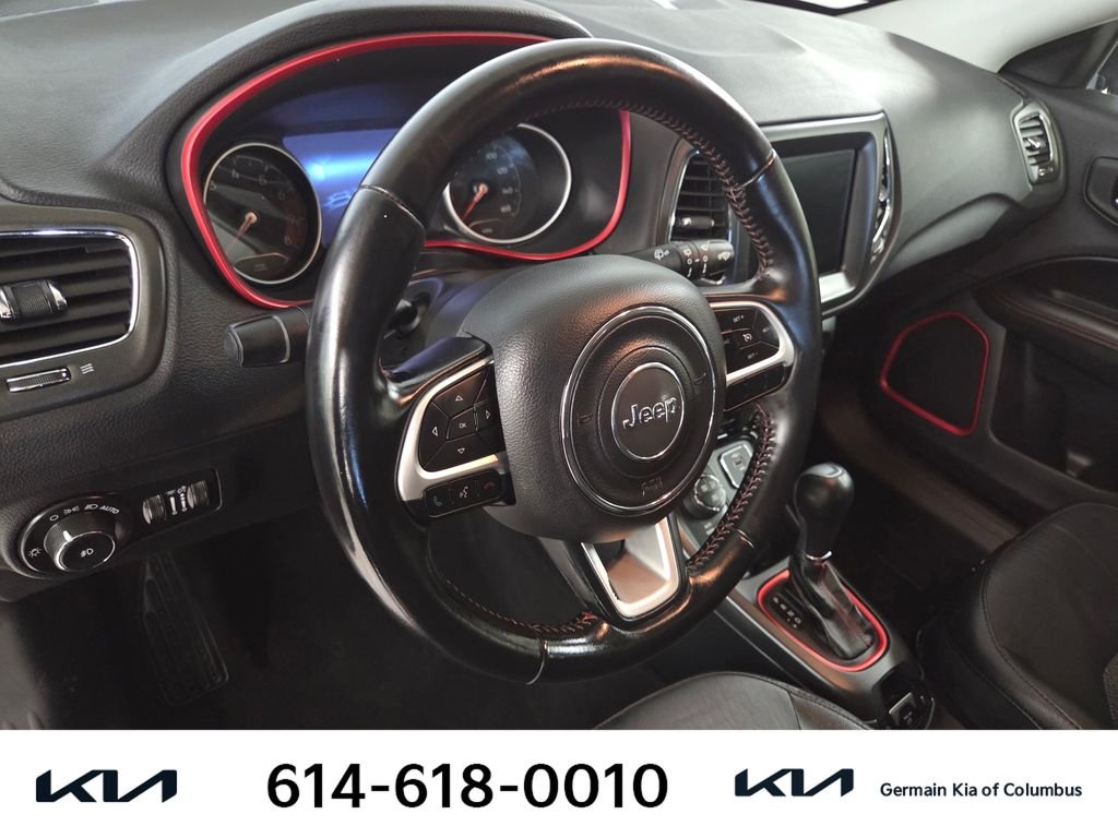 Used 2020 Red Jeep Trailhawk image 18