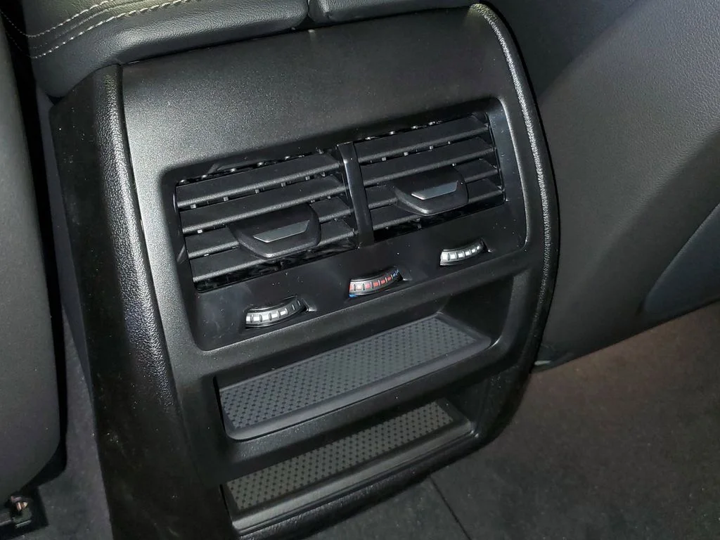 Used 2026 Gray BMW sDrive40i image 12