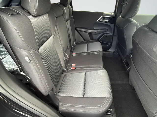 New 2026 Black Mitsubishi ES 1.5T 2WD image 19