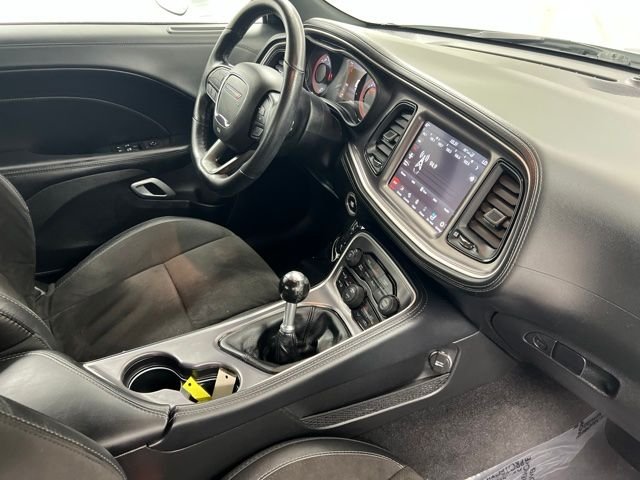 Used 2021 White Knuckle Clearcoat Dodge R/T Scat Pack Widebody image 23