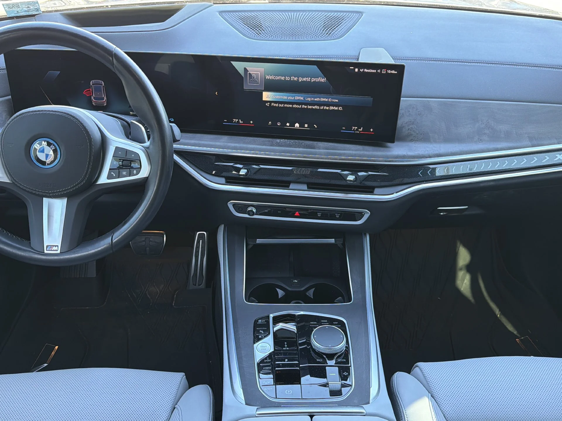 Used 2026 Gray BMW xDrive50e image 17