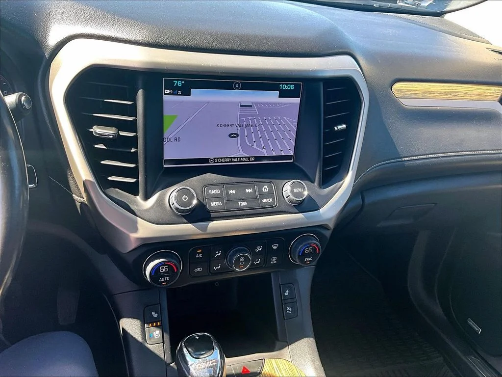 Used 2019 White GMC Denali image 32
