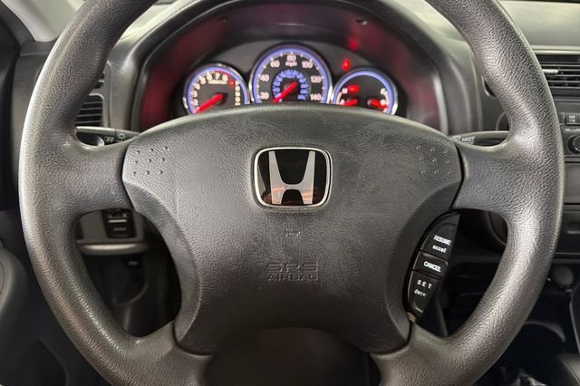 Used 2005 Magnesium Metallic Honda LX image 26