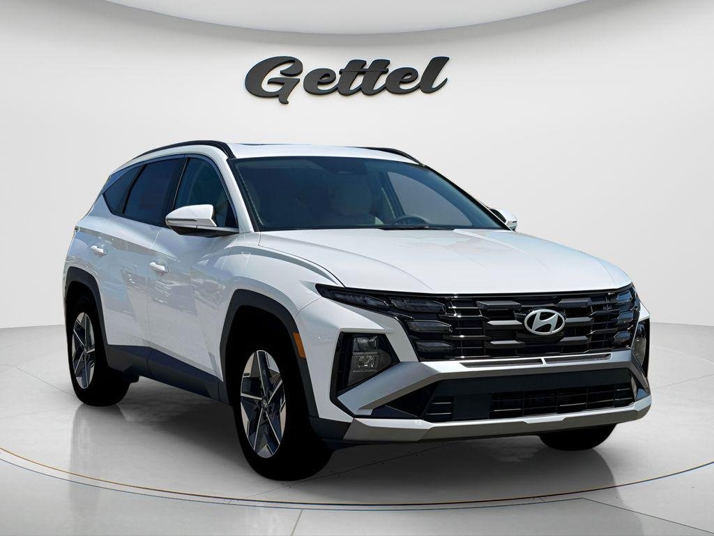 New 2026 White Hyundai SEL Premium FWD image 11