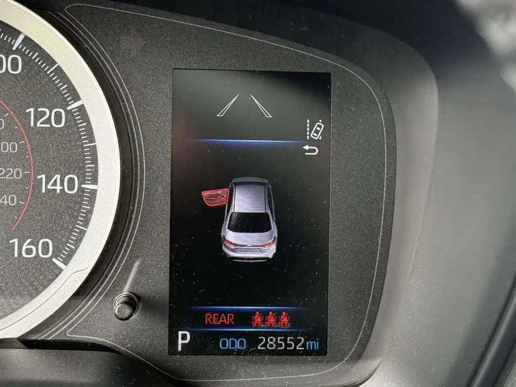 Used 2021 White Toyota SE image 29