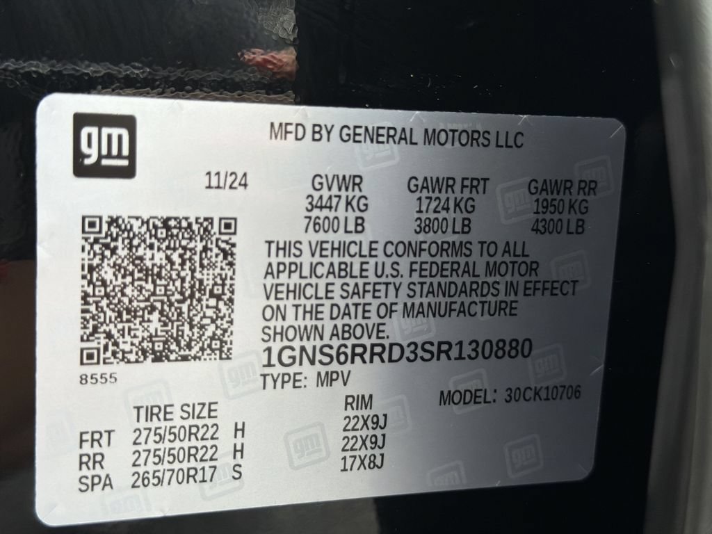 Used 2025 Black Chevrolet RST image 41