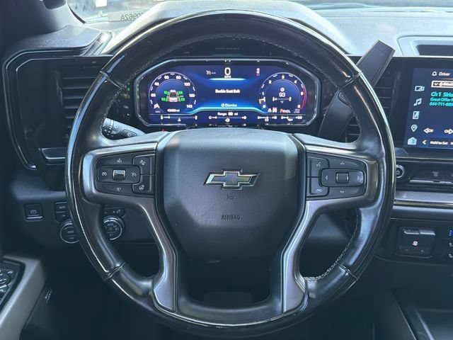 Used 2024 Black Chevrolet ZR2 image 23