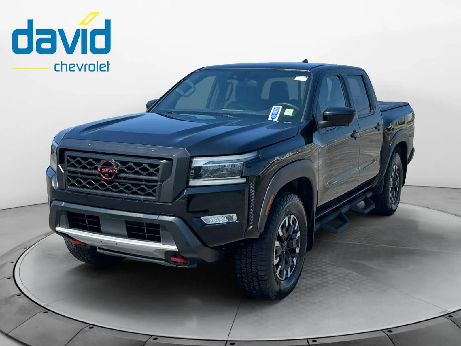 2022 Nissan Frontier PRO-4X Crew Cab 4X4's photo