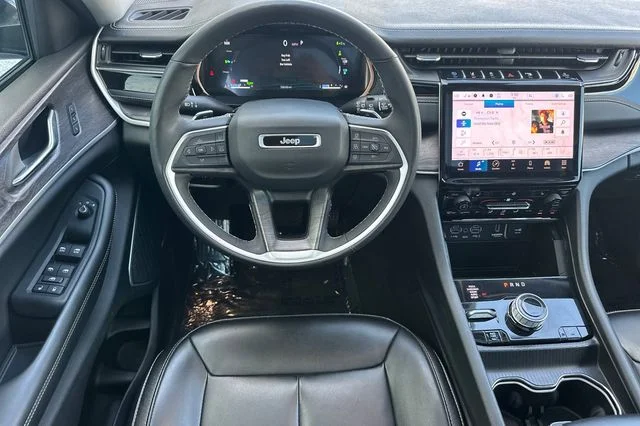 Used 2024 White Jeep 4xe image 16