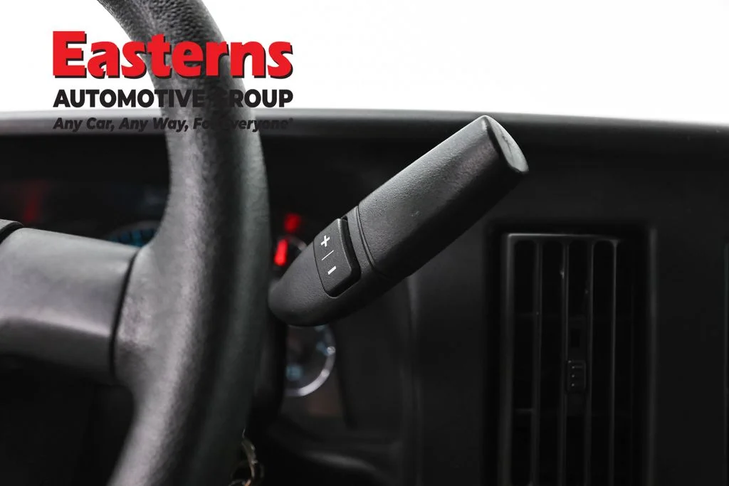 Used 2024 White GMC Work Van image 12