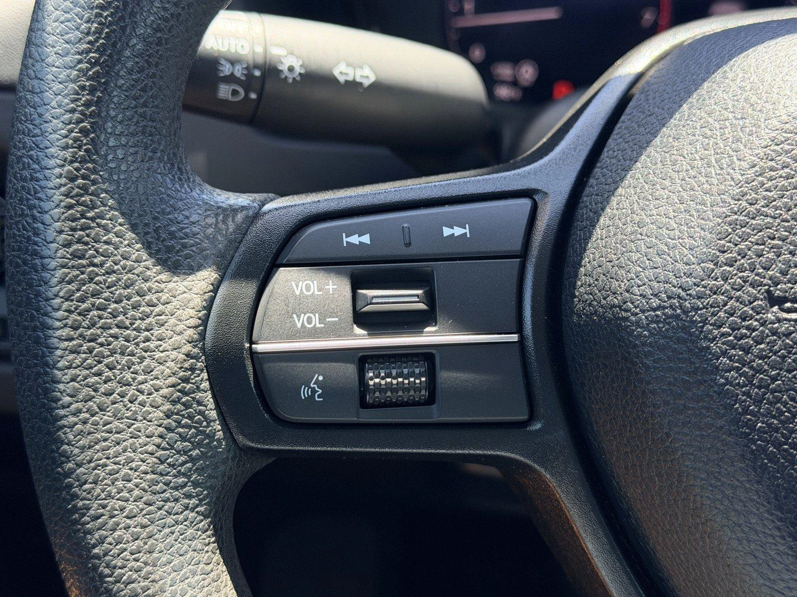 Used 2024  Honda EX image 24