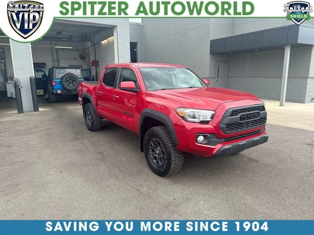 Used 2017 Red Toyota SR5 image 1