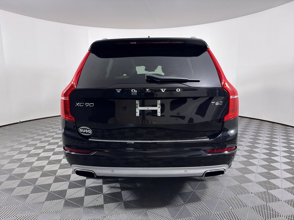Used 2019 Onyx Black Metallic Volvo Momentum image 10