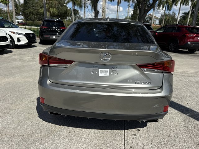 2020 Lexus IS 300 - Photo 24