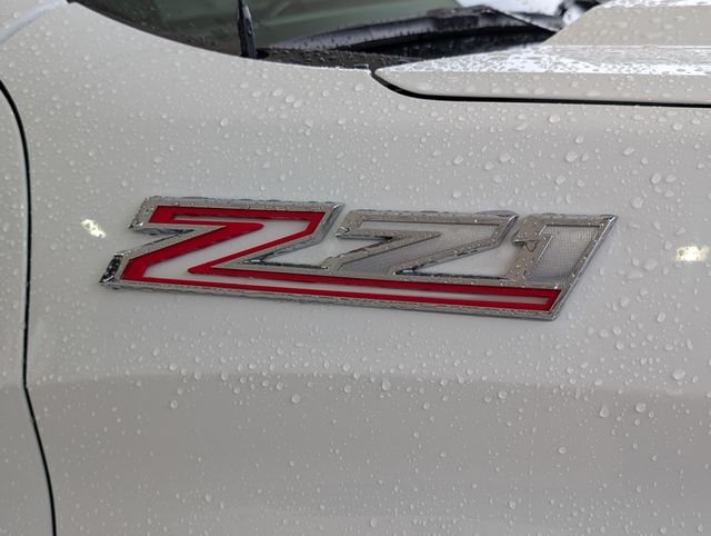 Used 2023 Summit White Chevrolet RST image 31