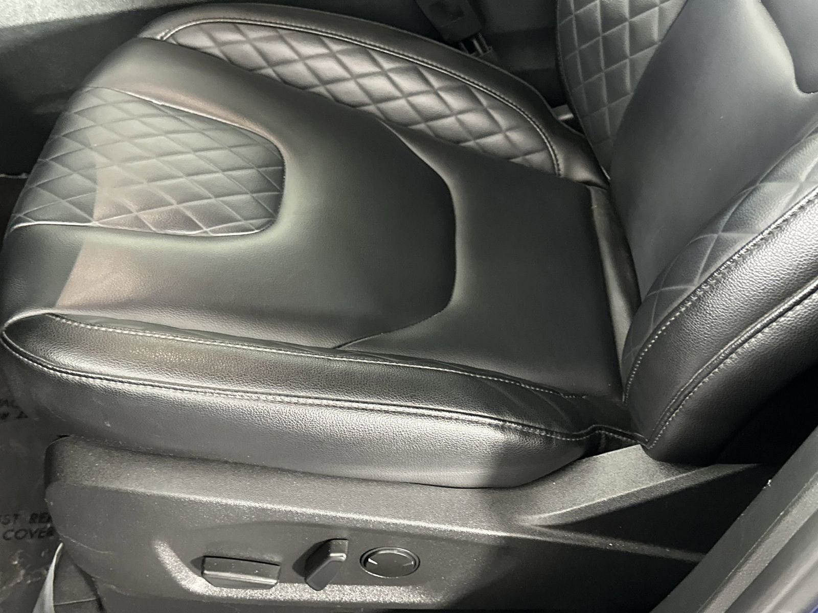 2024 Ford Edge Titanium - Photo 12