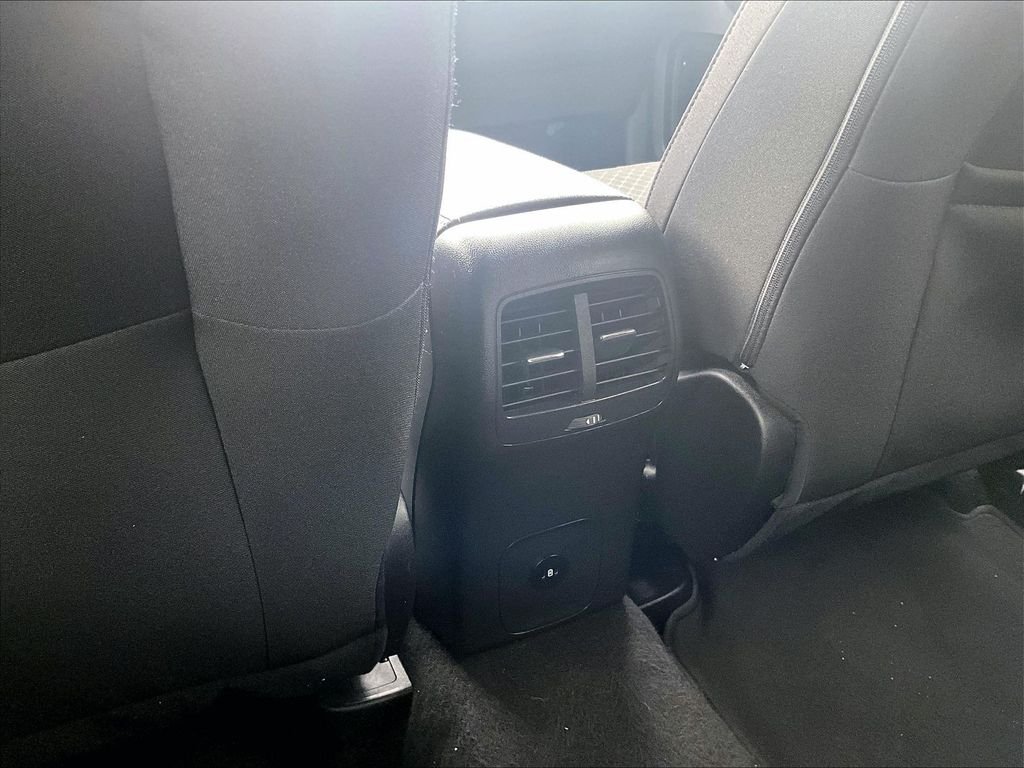 Used 2024 Gray Ford Active image 27
