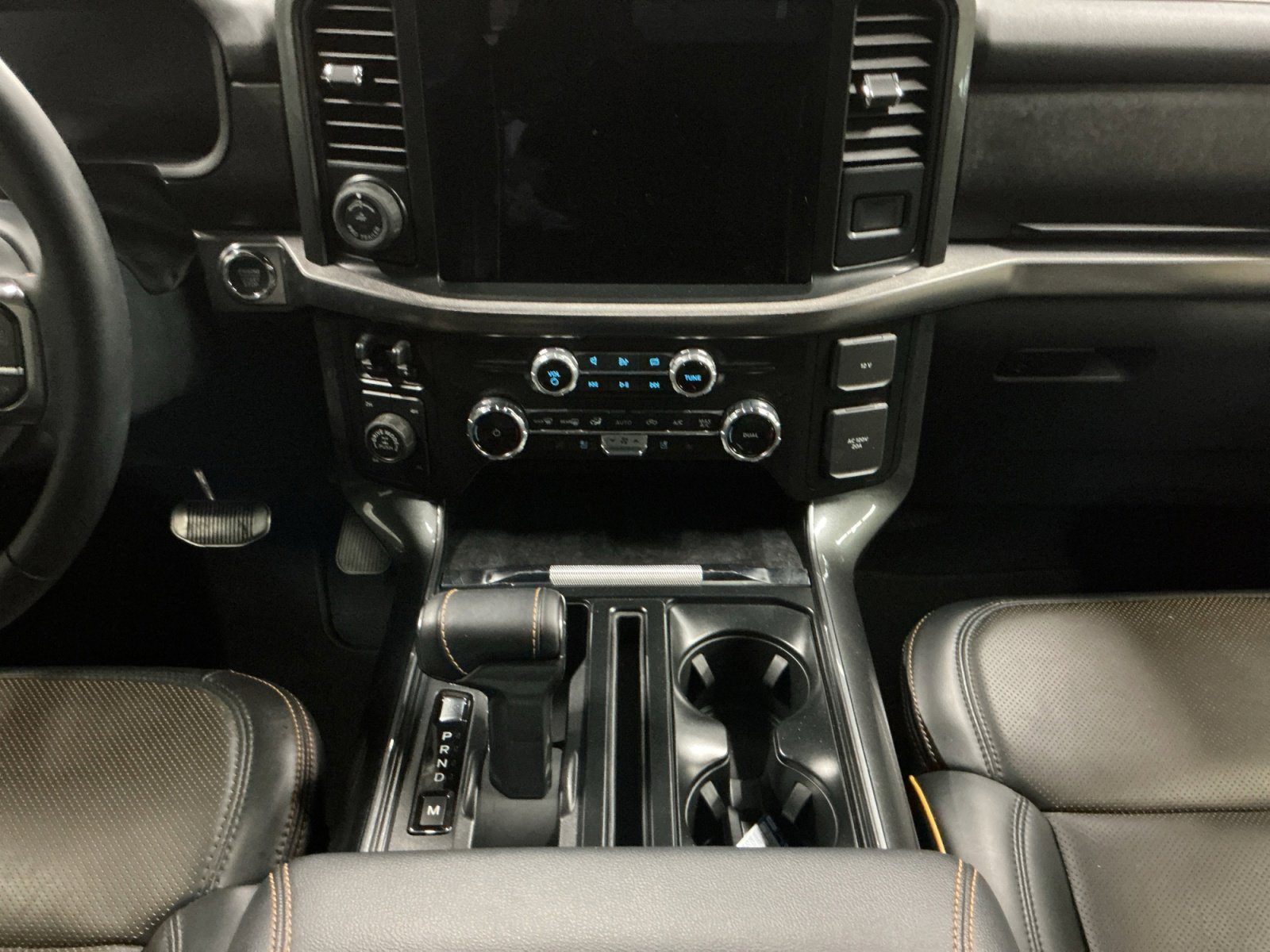 Used 2023 Stone Gray Ford XL image 11