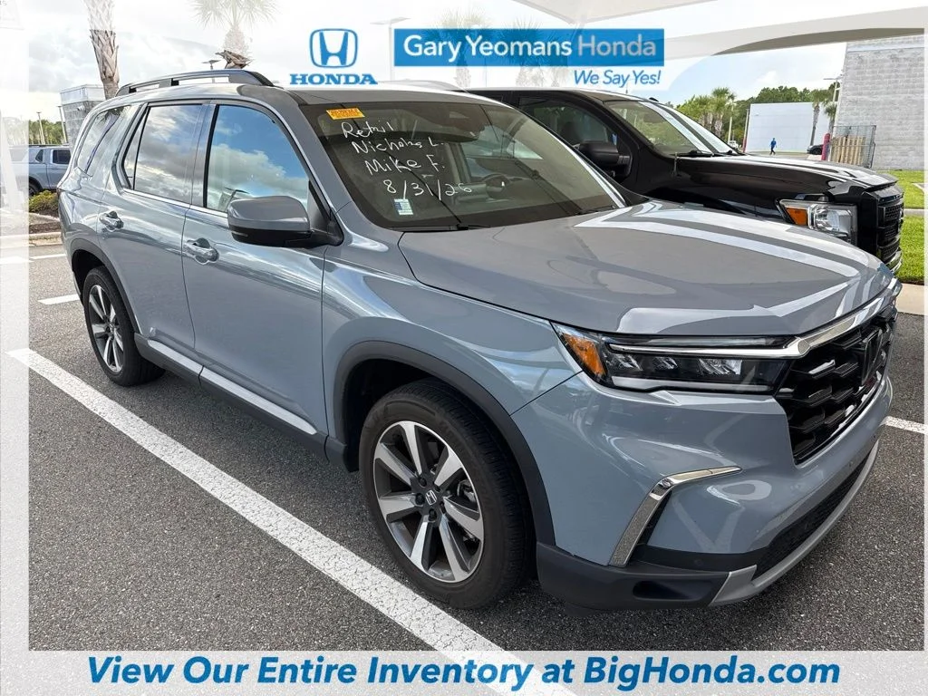Used 2025 Gray Honda Touring image 2