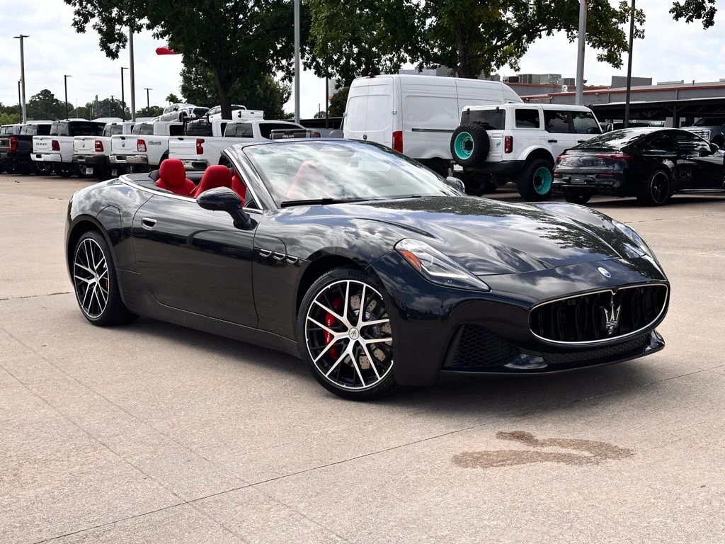 2026 Maserati GranCabrio -'s photo