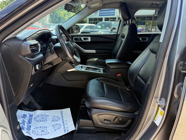 Used 2022 Gray Ford XLT image 23