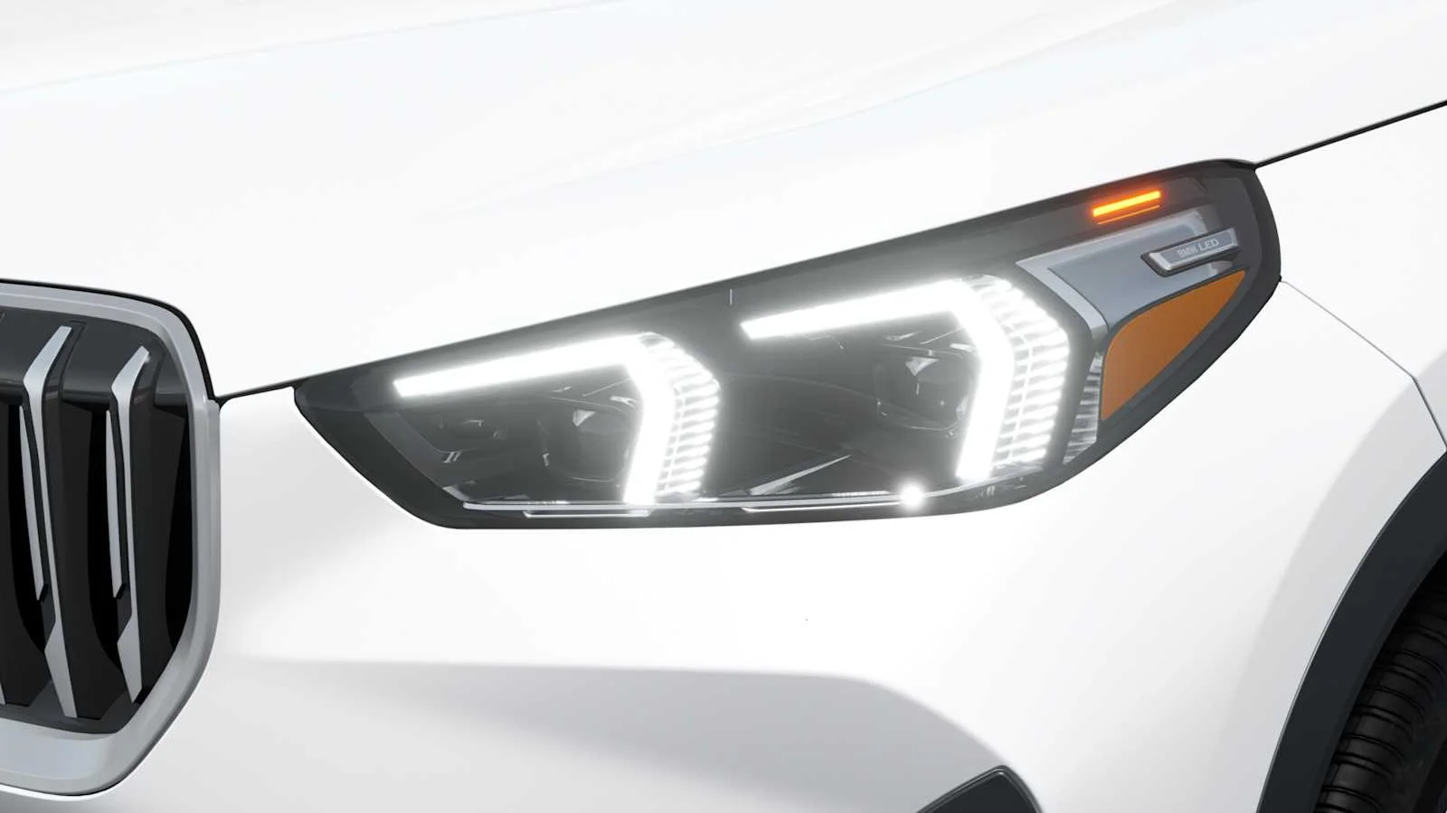 Used 2026 Mineral White Metallic BMW xDrive28i image 6