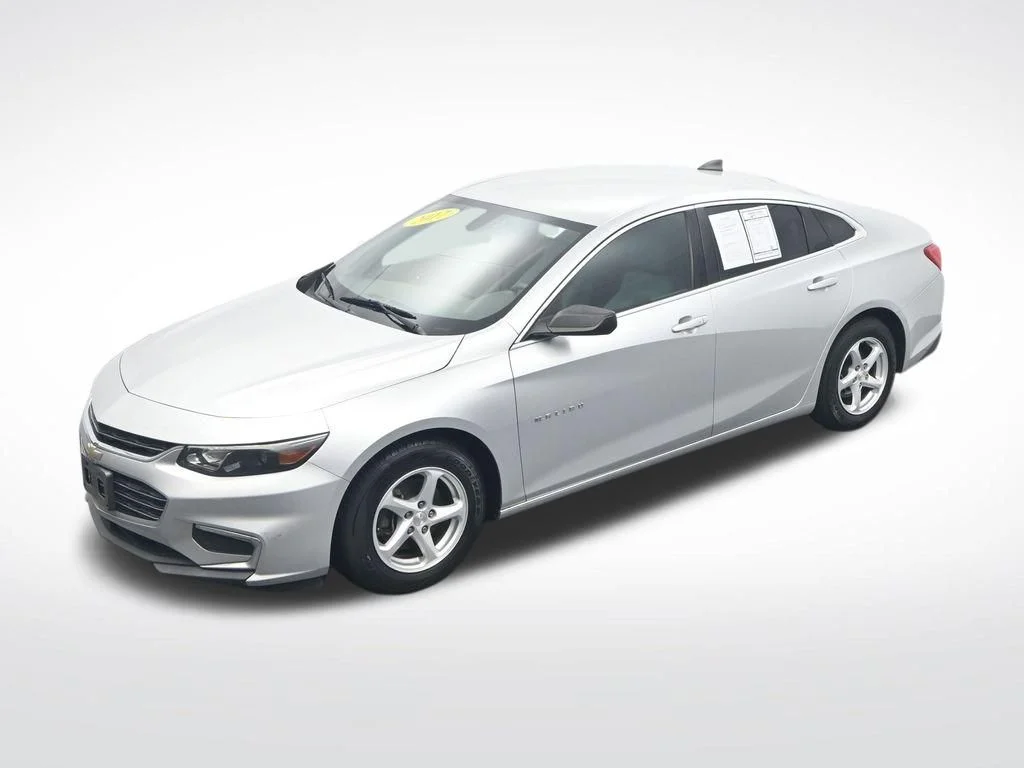 Used 2017 Silver Ice Metallic Chevrolet LS image 27