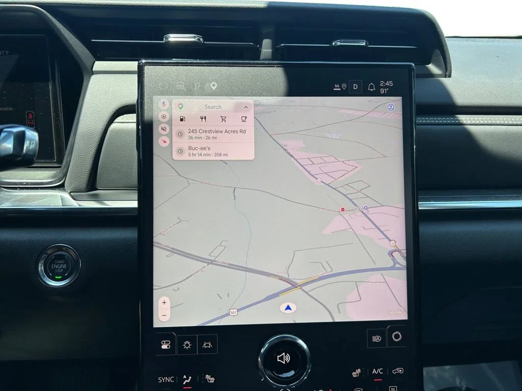 New 2026 Sterling Metallic GMC Elevation image 12