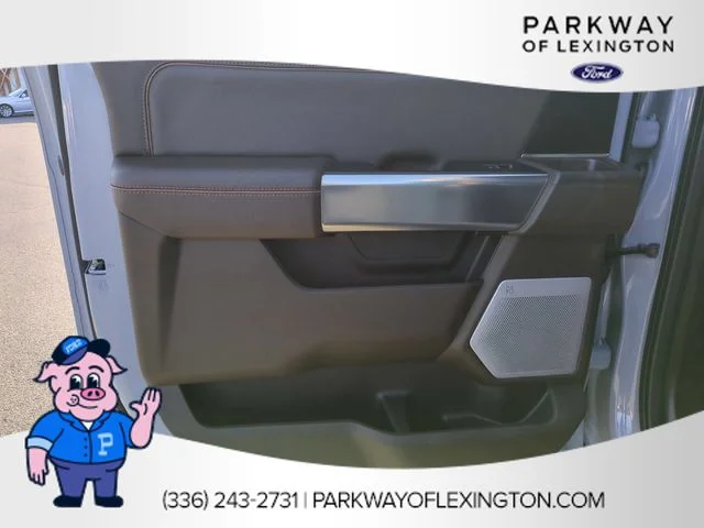 Used 2025 Gray Ford King Ranch image 29