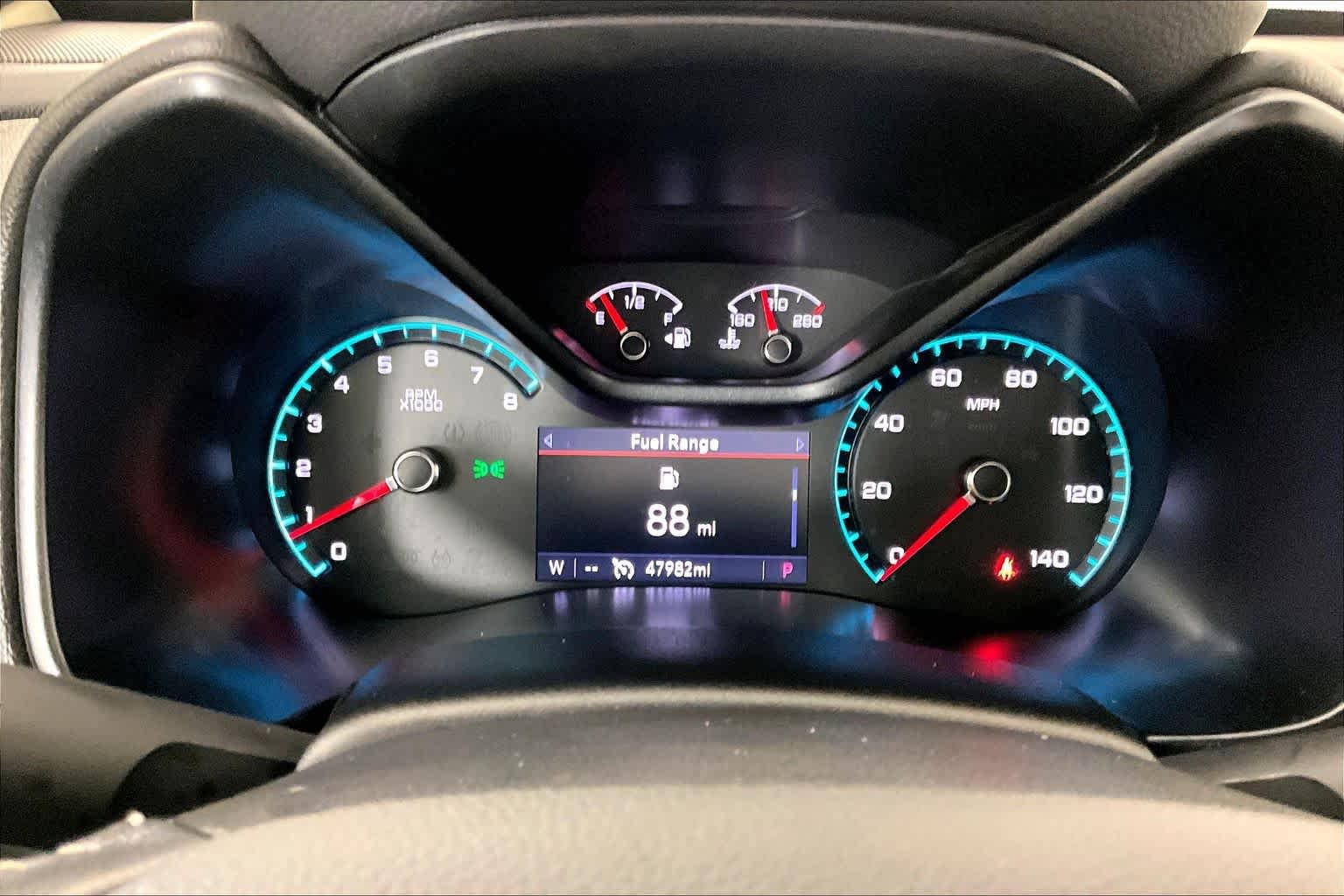 Used 2019 Quicksilver Metallic GMC 2WD SLT image 25