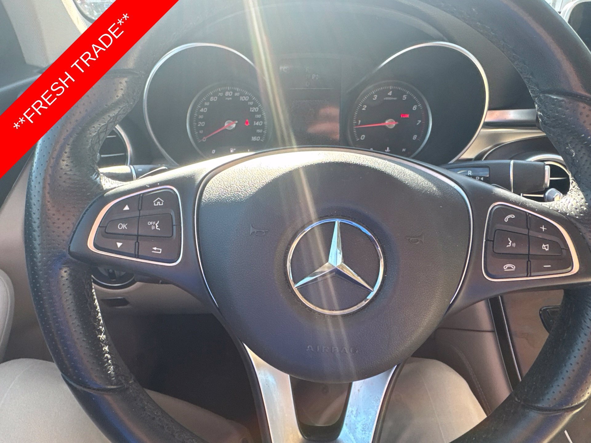 Used 2019 White Mercedes-Benz GLC 300 image 12