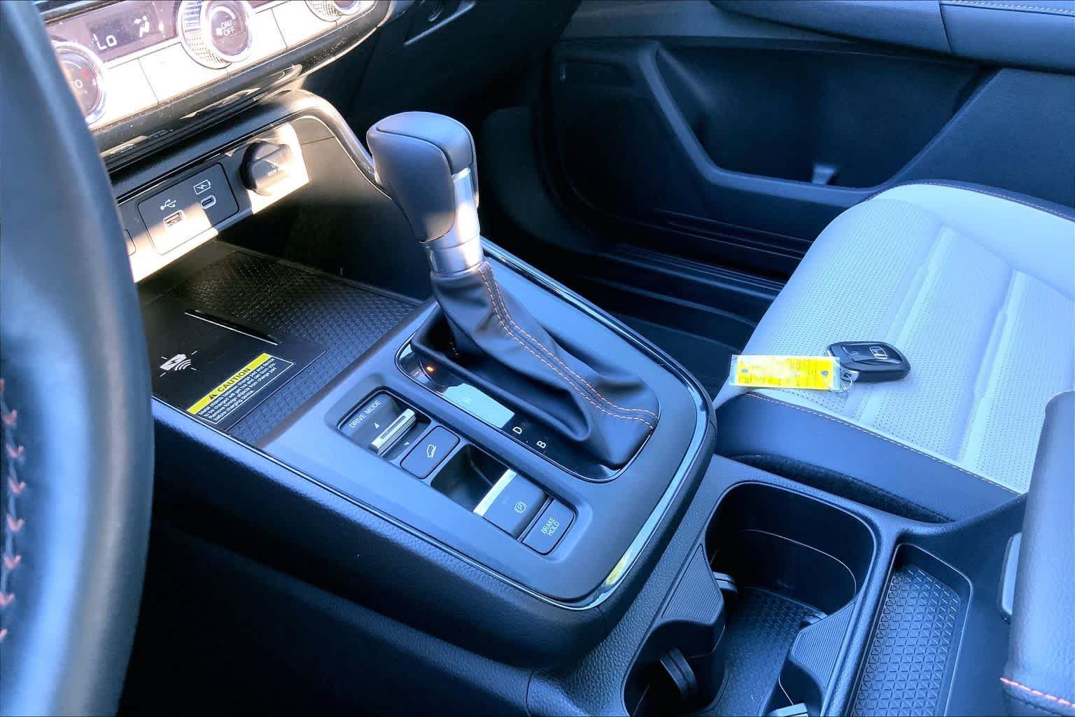 Used 2025 Platinum White Pearl Honda Sport Touring image 14
