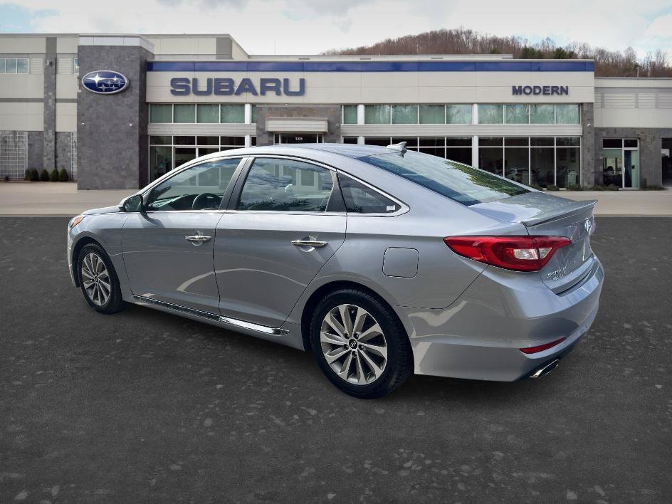 Used 2017 Shale Gray Metallic Hyundai Sport image 6