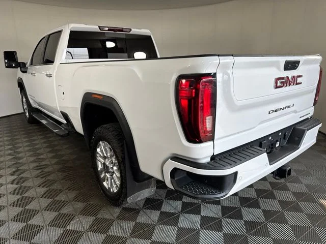 Used 2023 Summit White GMC Denali image 6