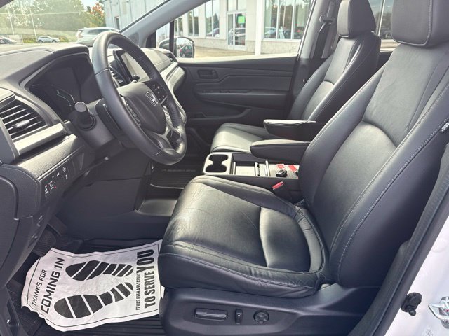Used 2024 Silver Honda EX-L image 17