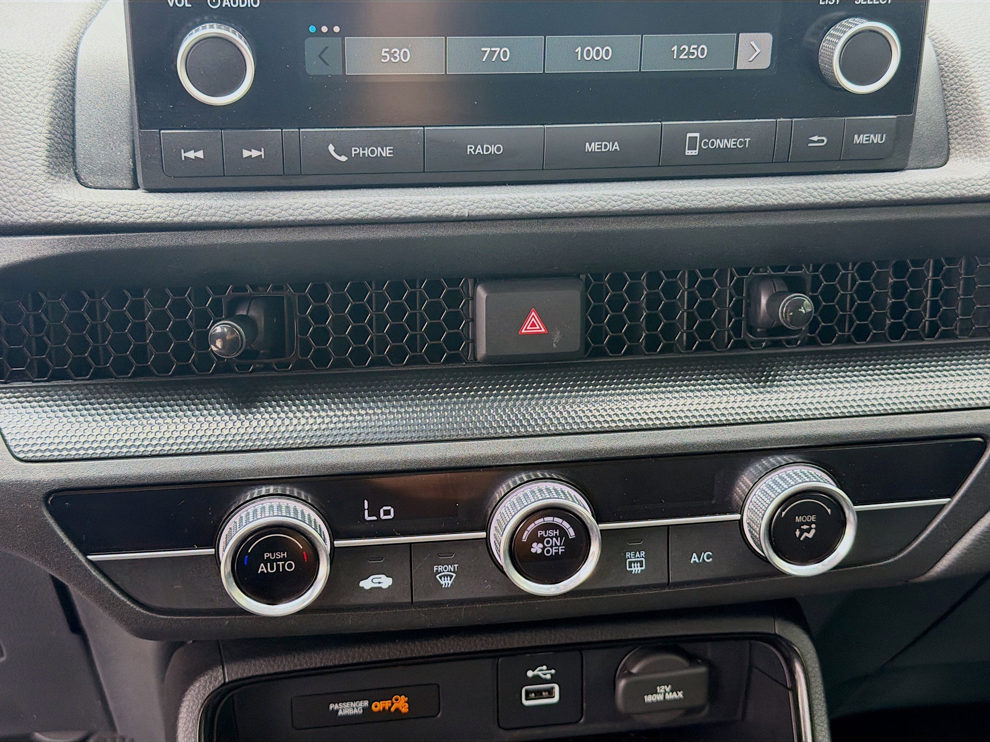 2024 Honda CR-V LX - Photo 15