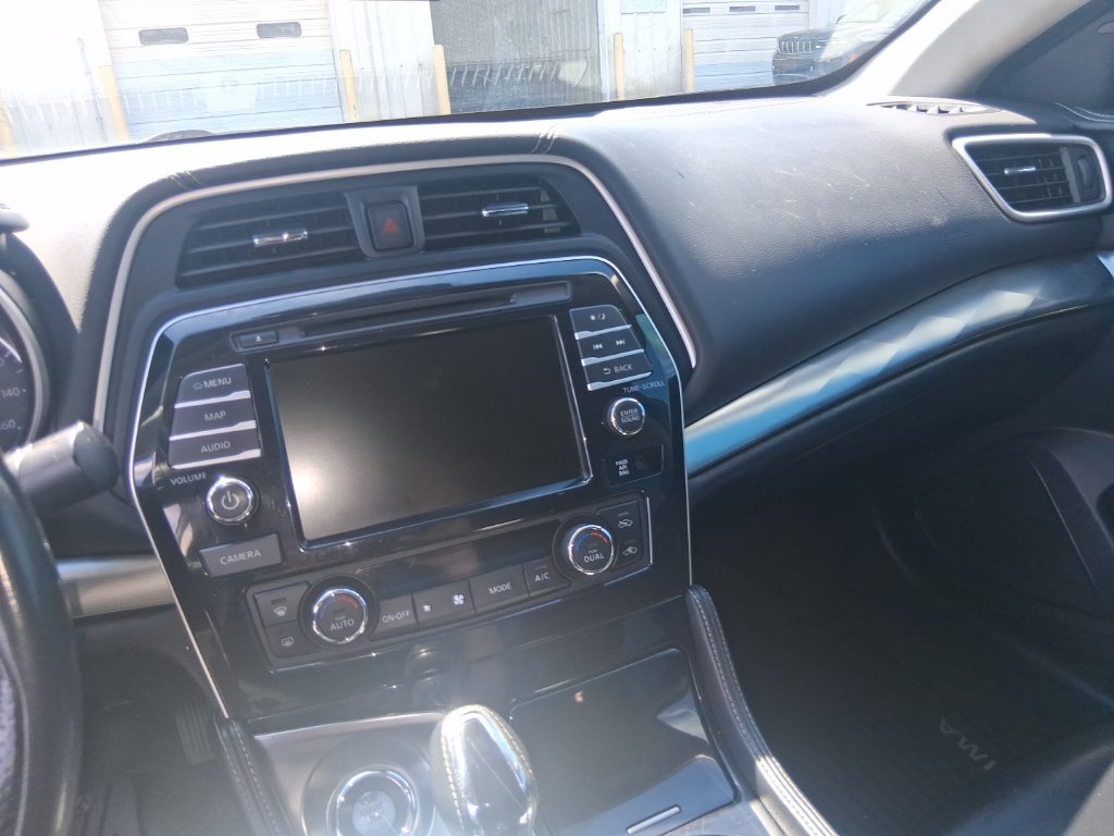 Used 2021 Black Nissan SV image 12