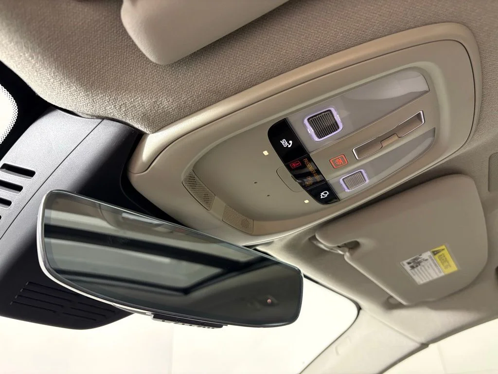 New 2026 Aurora Blue Volvo Ultra image 24