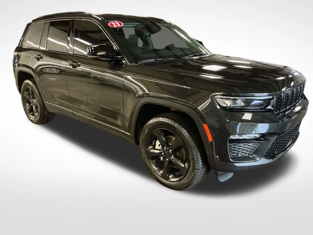 Certified Used 2023 Brown Jeep Limited image 8
