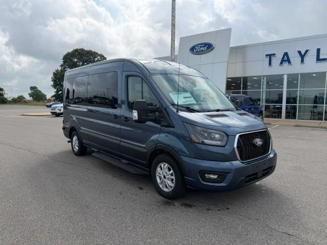 New 2026 Blue Metallic Ford Passenger Van XLT image 4