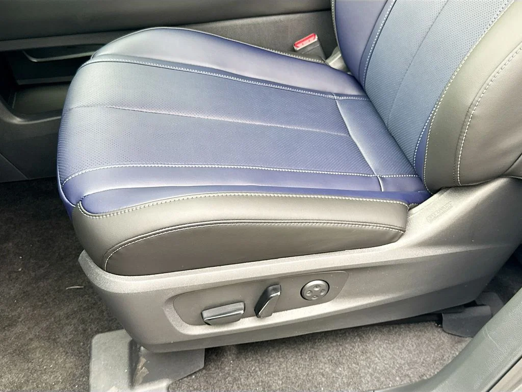 Certified Used 2026 Gray INFINITI SPORT image 21