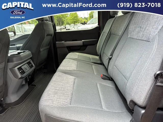 Used 2024 Red Ford XLT image 18
