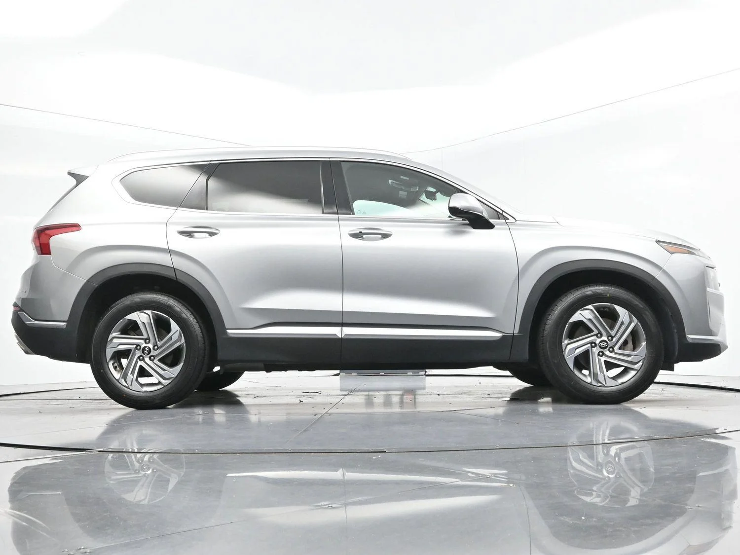 Used 2021 Shimmering Silver Hyundai SEL image 50