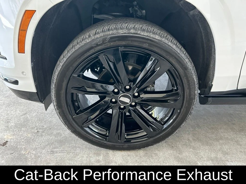 Used 2025 White Cadillac Sport Platinum image 17