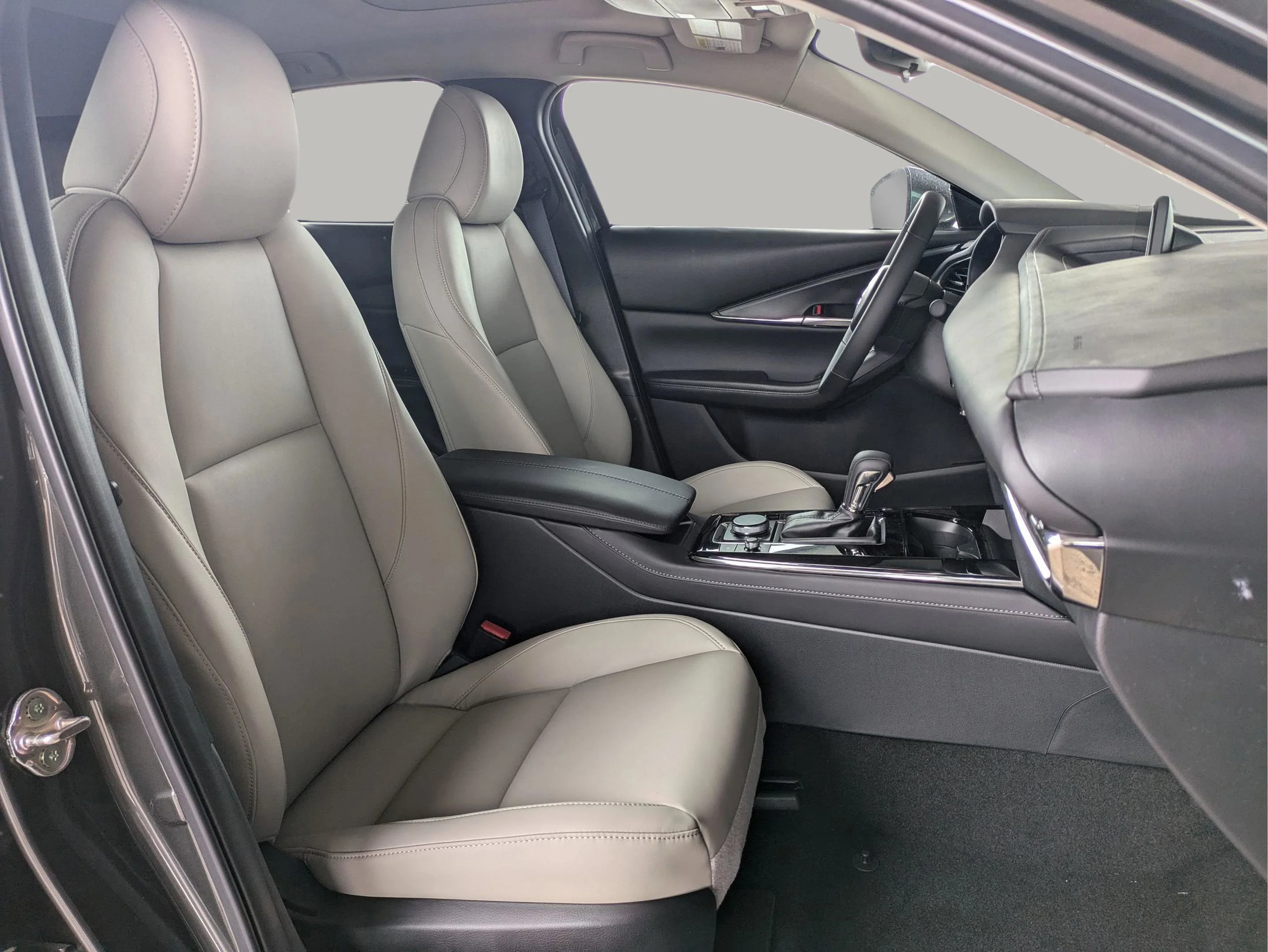2025 Mazda CX-30 Preferred - Photo 14