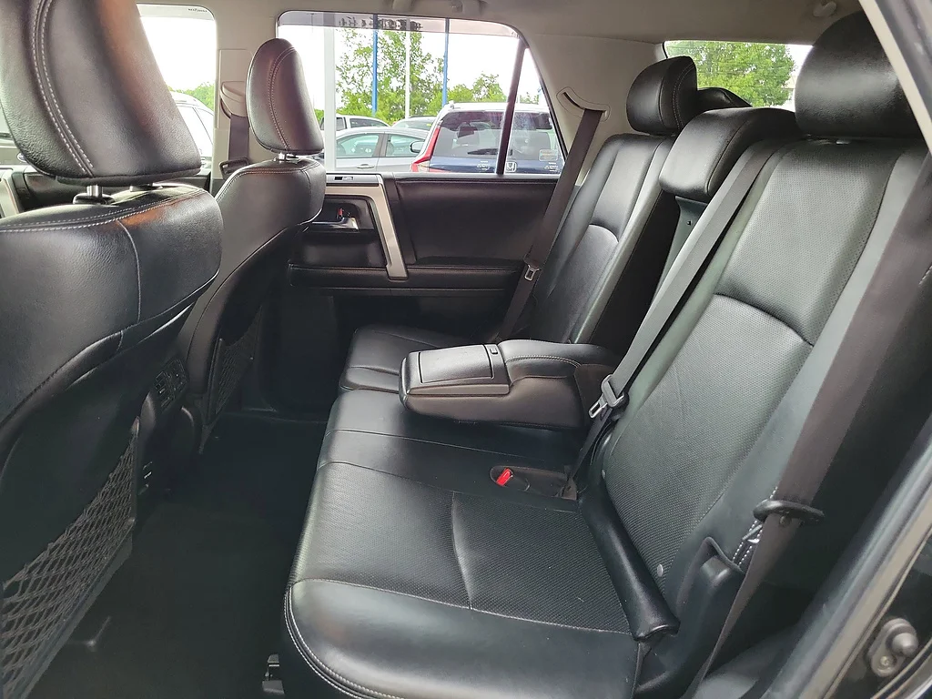 Used 2017 Midnight Black Metallic Toyota Limited image 12