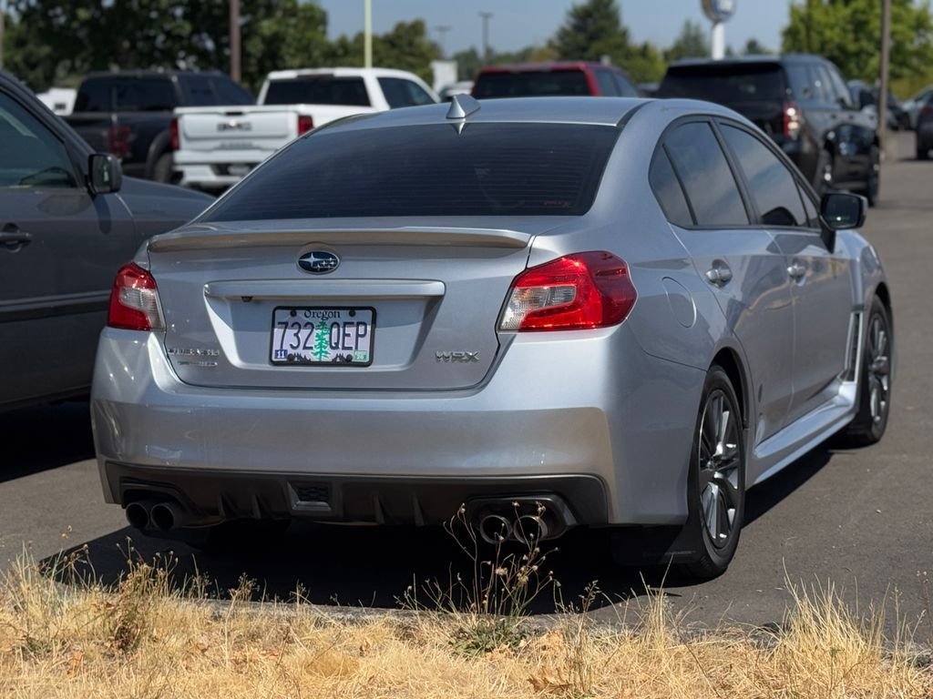 Used 2020 Ice Silver Metallic Subaru Base image 2