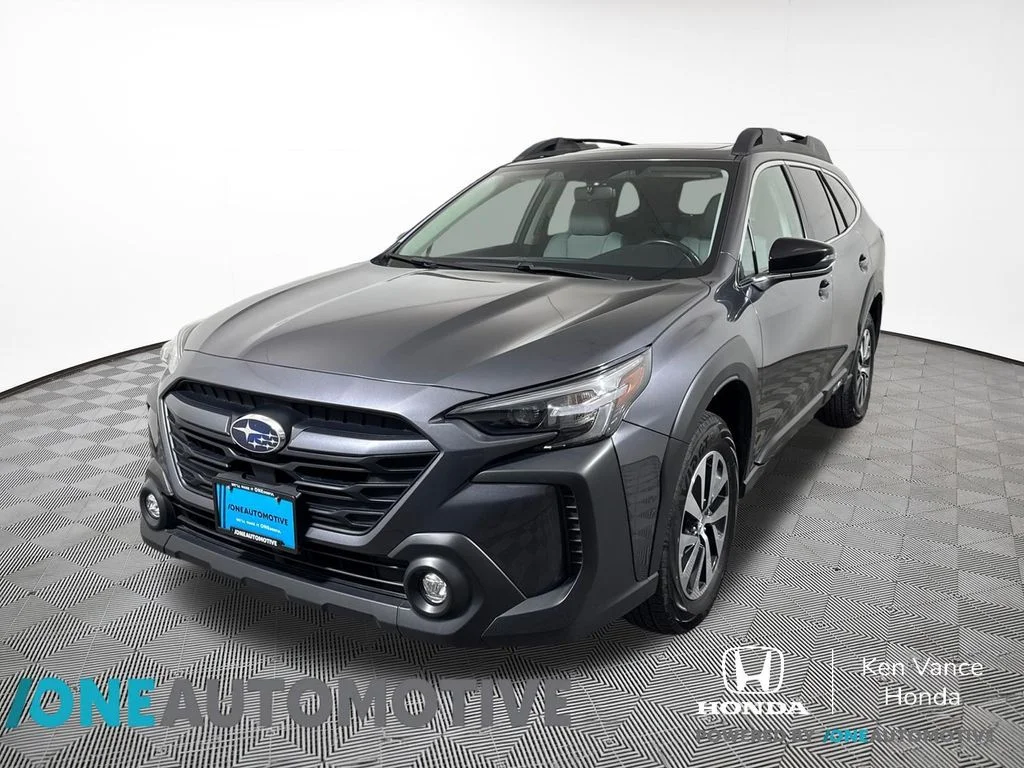 2025 Subaru Outback Premium's photo