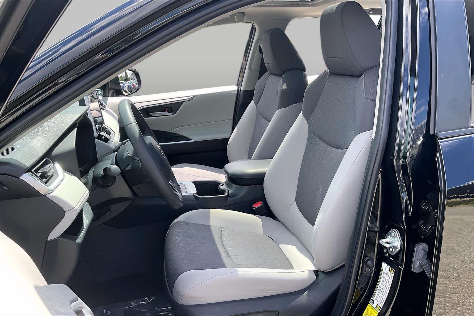 Used 2023 Midnight Black Metallic Toyota XLE image 7