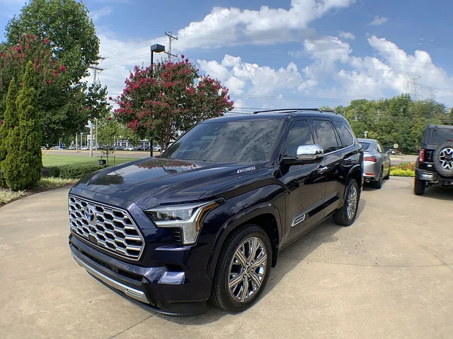 2024 Toyota Sequoia Capstone
